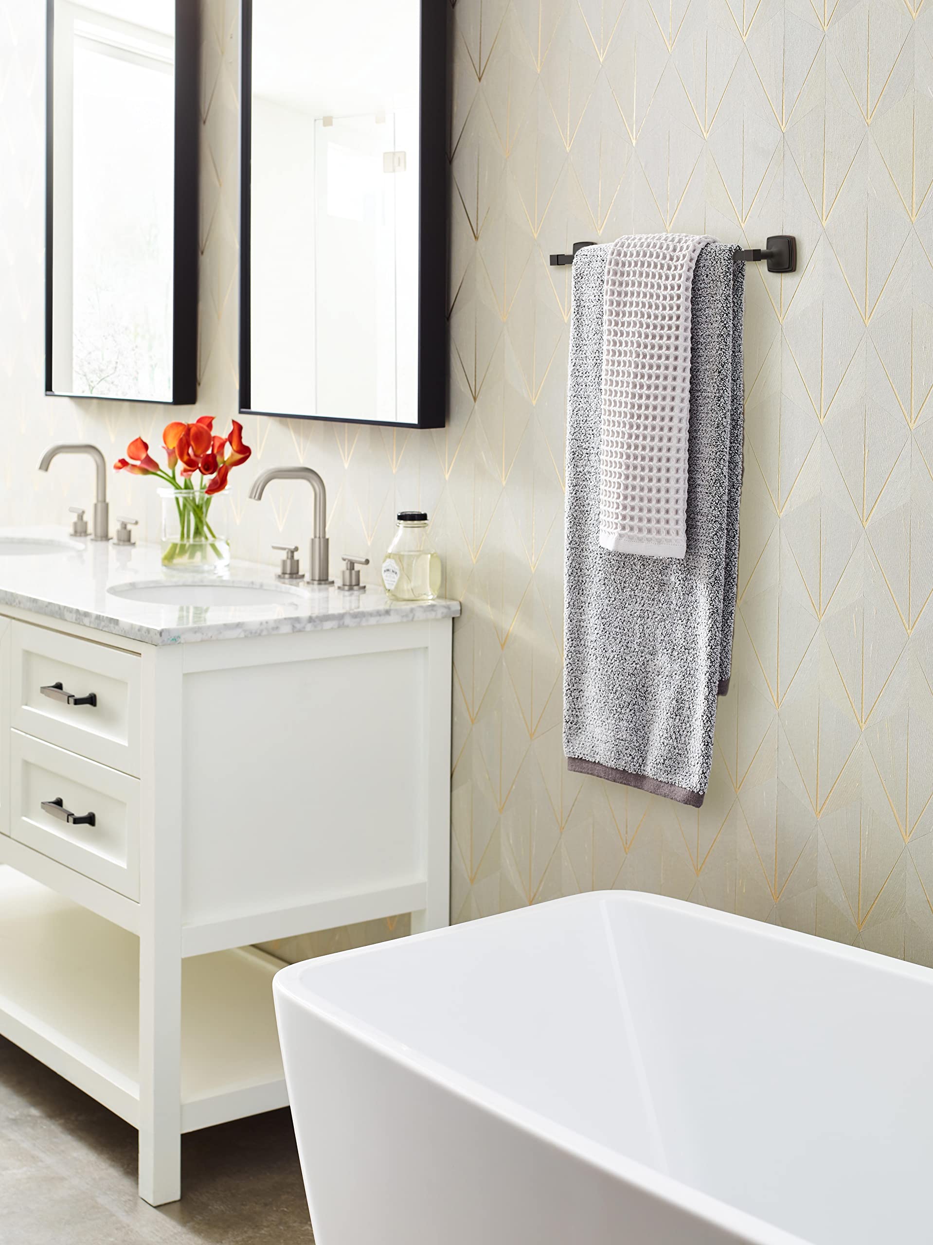 Amerock Bh36093Orb | Oil Rubbed Bronze Towel Bar | 18 In (457 Mm) Towel Rack | Stature | Bathroom Towel Holder | Bathroom Hardwa